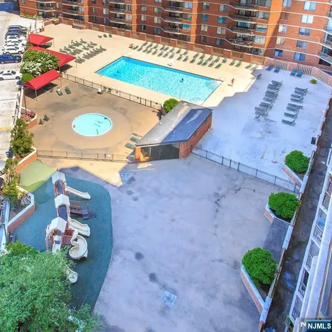 2105 Harmon Cove Tower Secaucus NJ 07094