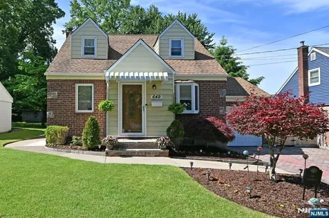 649 Taco Avenue Westwood NJ 07675