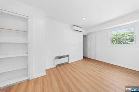 566 2nd Street Carlstadt NJ 07072