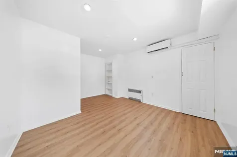 566 2nd Street Carlstadt NJ 07072