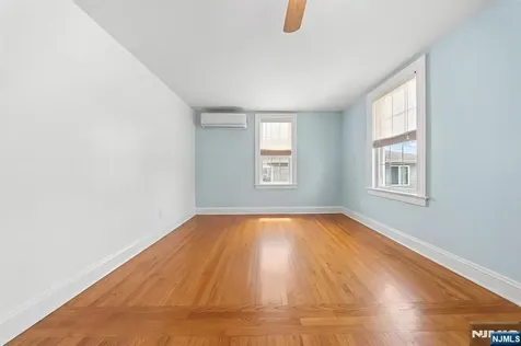 566 2nd Street Carlstadt NJ 07072