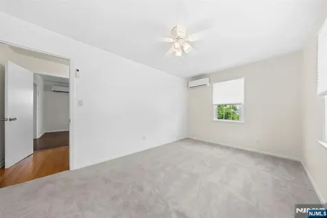 566 2nd Street Carlstadt NJ 07072