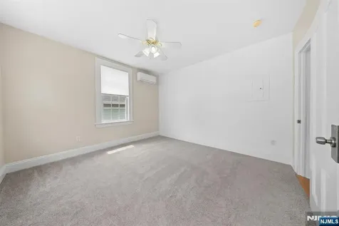 566 2nd Street Carlstadt NJ 07072
