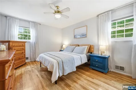 8 Nottingham Drive East Brunswick NJ 08816