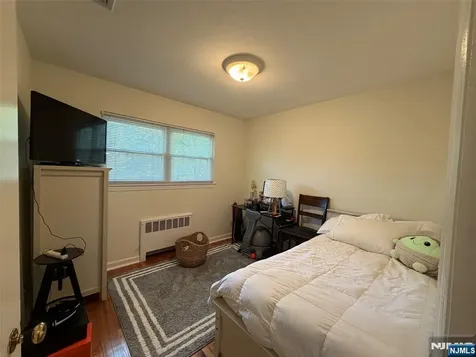 3 Spruce Place Ho-ho-kus NJ 07423
