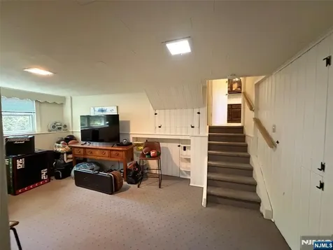 3 Spruce Place Ho-ho-kus NJ 07423