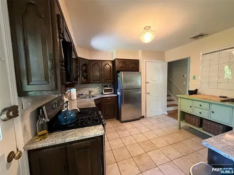 3 Spruce Place Ho-ho-kus NJ 07423