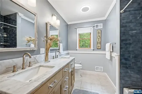 13 Highview Trail Jefferson Township NJ 07885