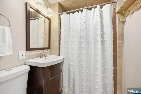 13 Highview Trail Jefferson Township NJ 07885