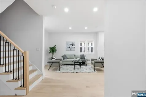 222 30th Street Paterson NJ 07514