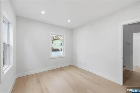 222 30th Street Paterson NJ 07514