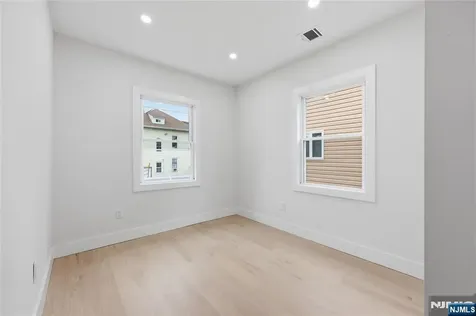 222 30th Street Paterson NJ 07514