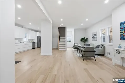 222 30th Street Paterson NJ 07514