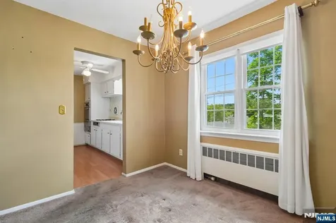 18 Wedgewood Drive Verona NJ 07044