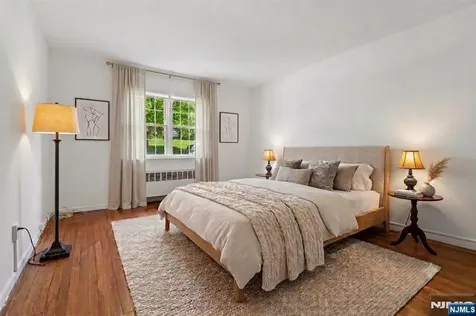 18 Wedgewood Drive Verona NJ 07044
