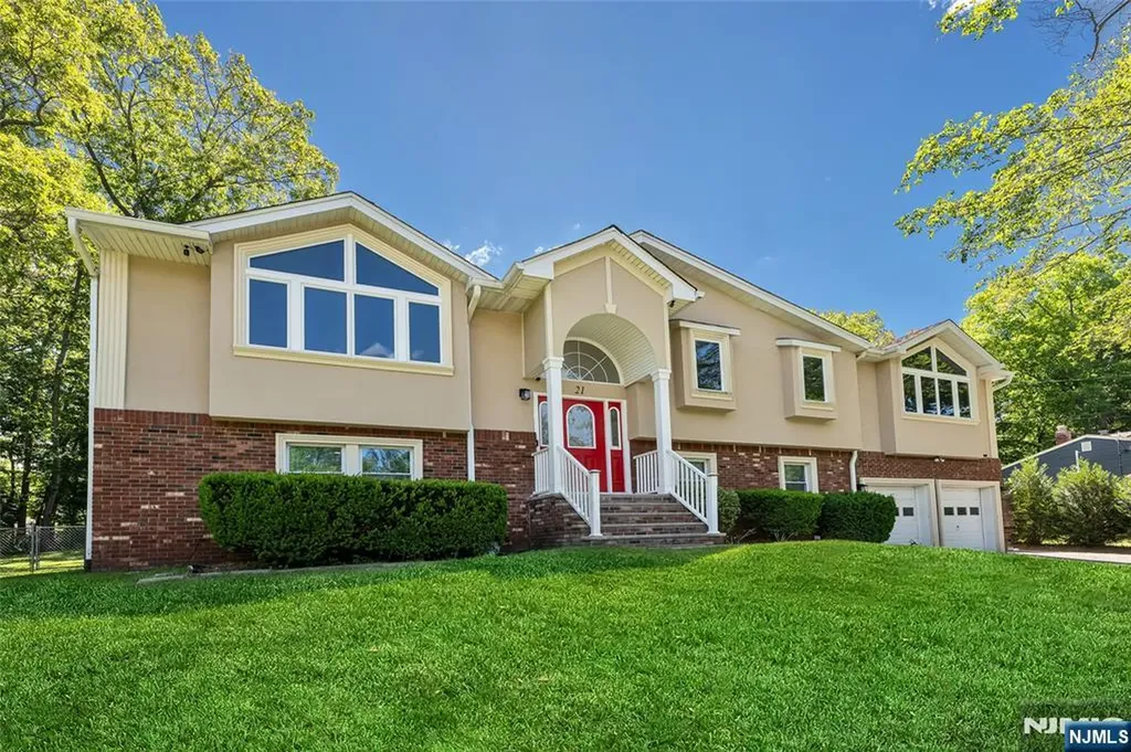 21 Marcia Road Ringwood NJ 07456