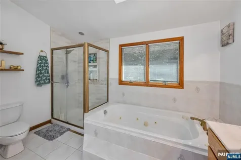 21 Marcia Road Ringwood NJ 07456