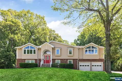 21 Marcia Road Ringwood NJ 07456