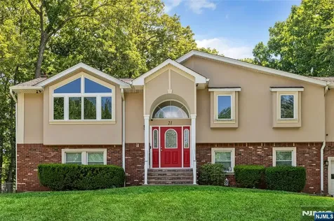21 Marcia Road Ringwood NJ 07456