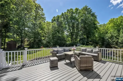 21 Marcia Road Ringwood NJ 07456