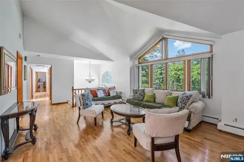 21 Marcia Road Ringwood NJ 07456