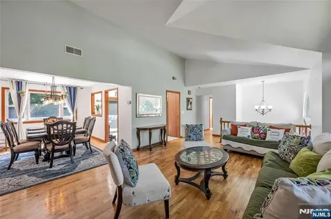 21 Marcia Road Ringwood NJ 07456