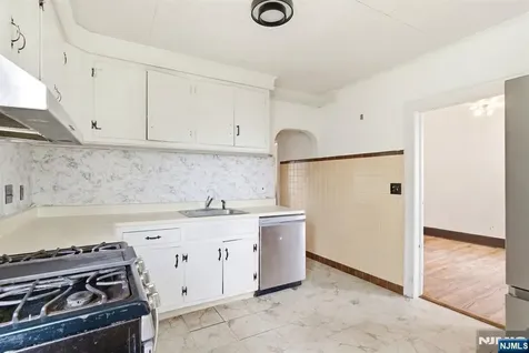 632 Grier Avenue Elizabeth NJ 07202