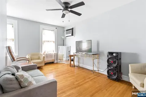 632 Grier Avenue Elizabeth NJ 07202