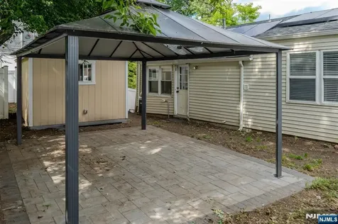 20 Greenwood Avenue Wanaque NJ 07420