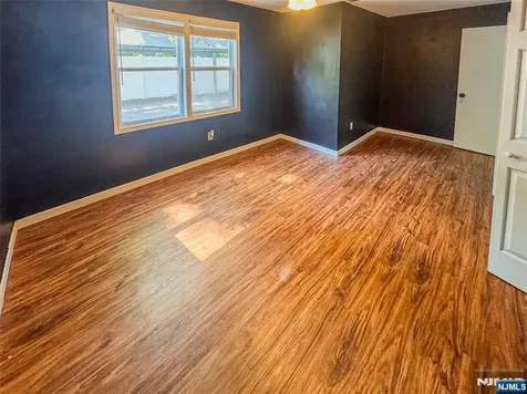20 Greenwood Avenue Wanaque NJ 07420