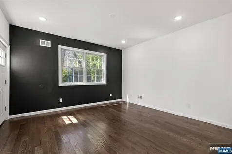 390 Pascack Road Twp Of Washington NJ 07676