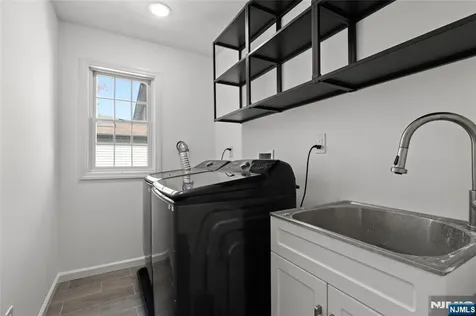 390 Pascack Road Twp Of Washington NJ 07676