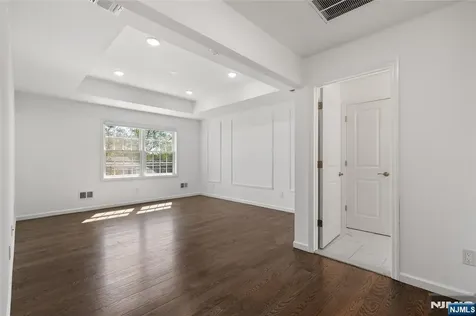 390 Pascack Road Twp Of Washington NJ 07676