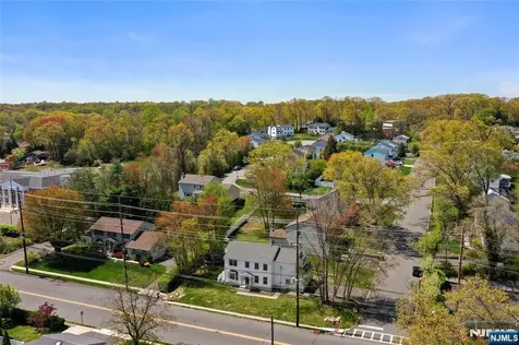 390 Pascack Road Twp Of Washington NJ 07676