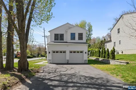 390 Pascack Road Twp Of Washington NJ 07676