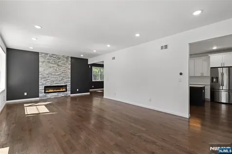 390 Pascack Road Twp Of Washington NJ 07676