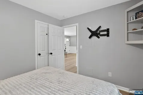 16 Clover Lane Vernon NJ 07418