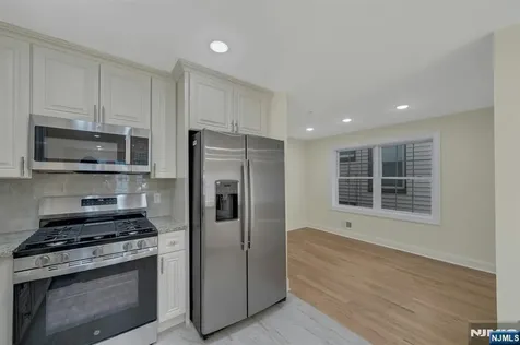 58 Vermont Avenue Newark NJ 07106
