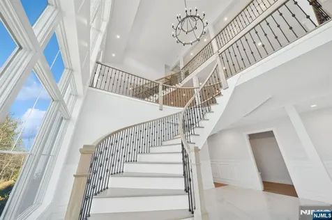 976 Scioto Drive Franklin Lakes NJ 07417