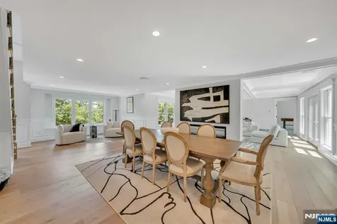 976 Scioto Drive Franklin Lakes NJ 07417