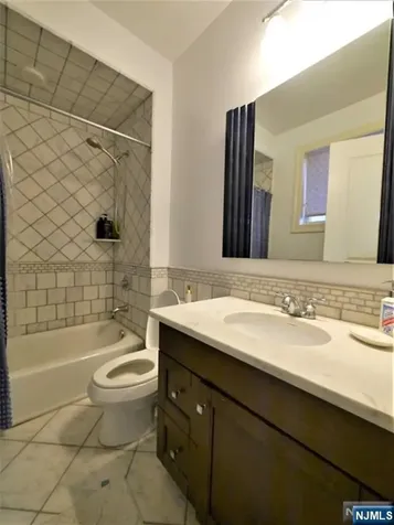 255 Laird Avenue Cliffside Park NJ 07010