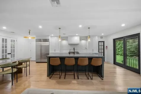 107 Highland Avenue Ridgewood NJ 07450