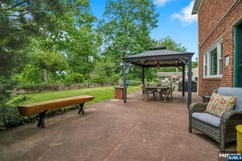 2 N Edgewood Avenue West Orange NJ 07052
