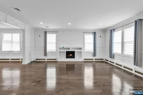 315 Mary Street Englewood NJ 07631