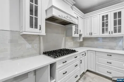 315 Mary Street Englewood NJ 07631