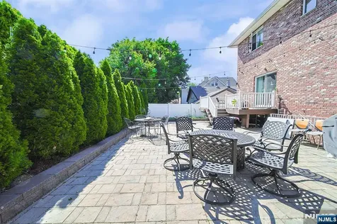 897 Virgil Avenue Ridgefield NJ 07657