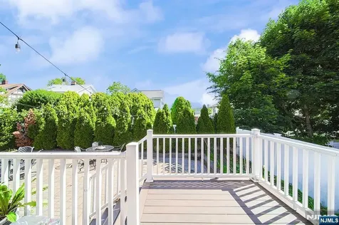 897 Virgil Avenue Ridgefield NJ 07657