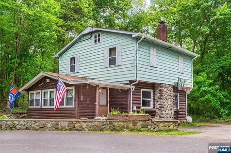 51 Poplar Grove Terrace West Milford NJ 07480