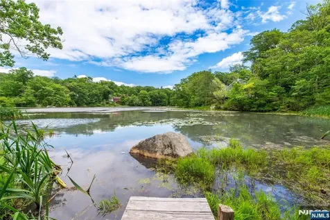 51 Poplar Grove Terrace West Milford NJ 07480