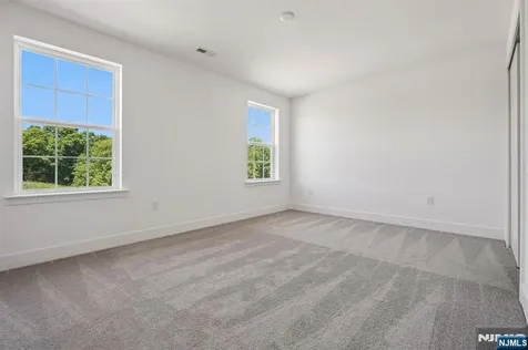52 Eastwood Terrace East Hanover Twp NJ 07936